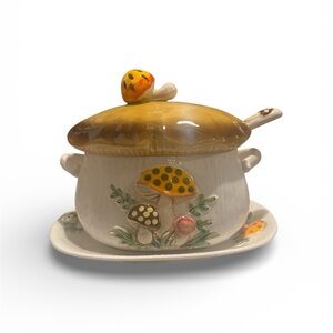 Vintage Sears Roebuck Ceramic Merry Mushroom Soup Tureen 1978